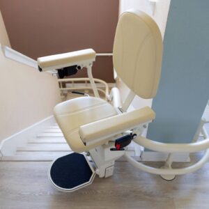 Curved Stair lift: Harmar UP Curved Stair Lift